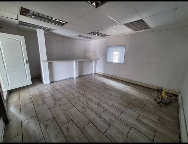 546M² WAREHOUSE TO LET IN WADEVILLE